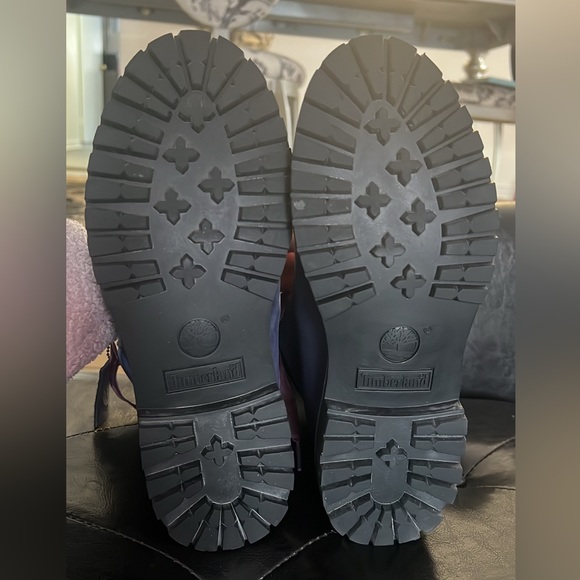 Limited Edition Timberland - Picture 3 of 7